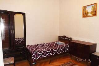Гостевой дом Guest House ING Тбилиси Бюджетный двухместный номер с 2 отдельными кроватями-7